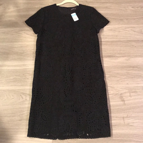 J. McLaughlin Dresses & Skirts - J.McLaughlin NWT Eyelet Dress | M